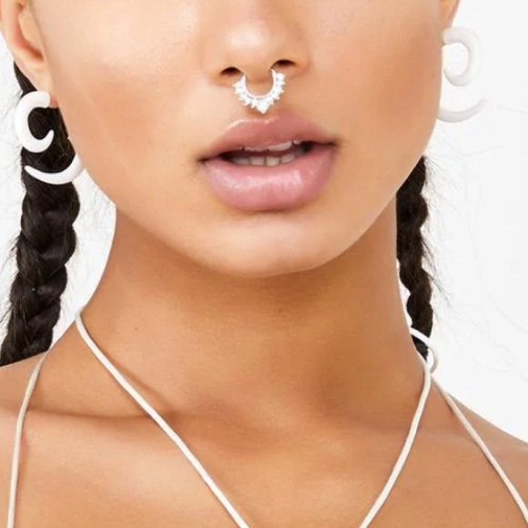 Pure Chaotic Night Spiral Earrings (NWT) - Picture 3 of 4